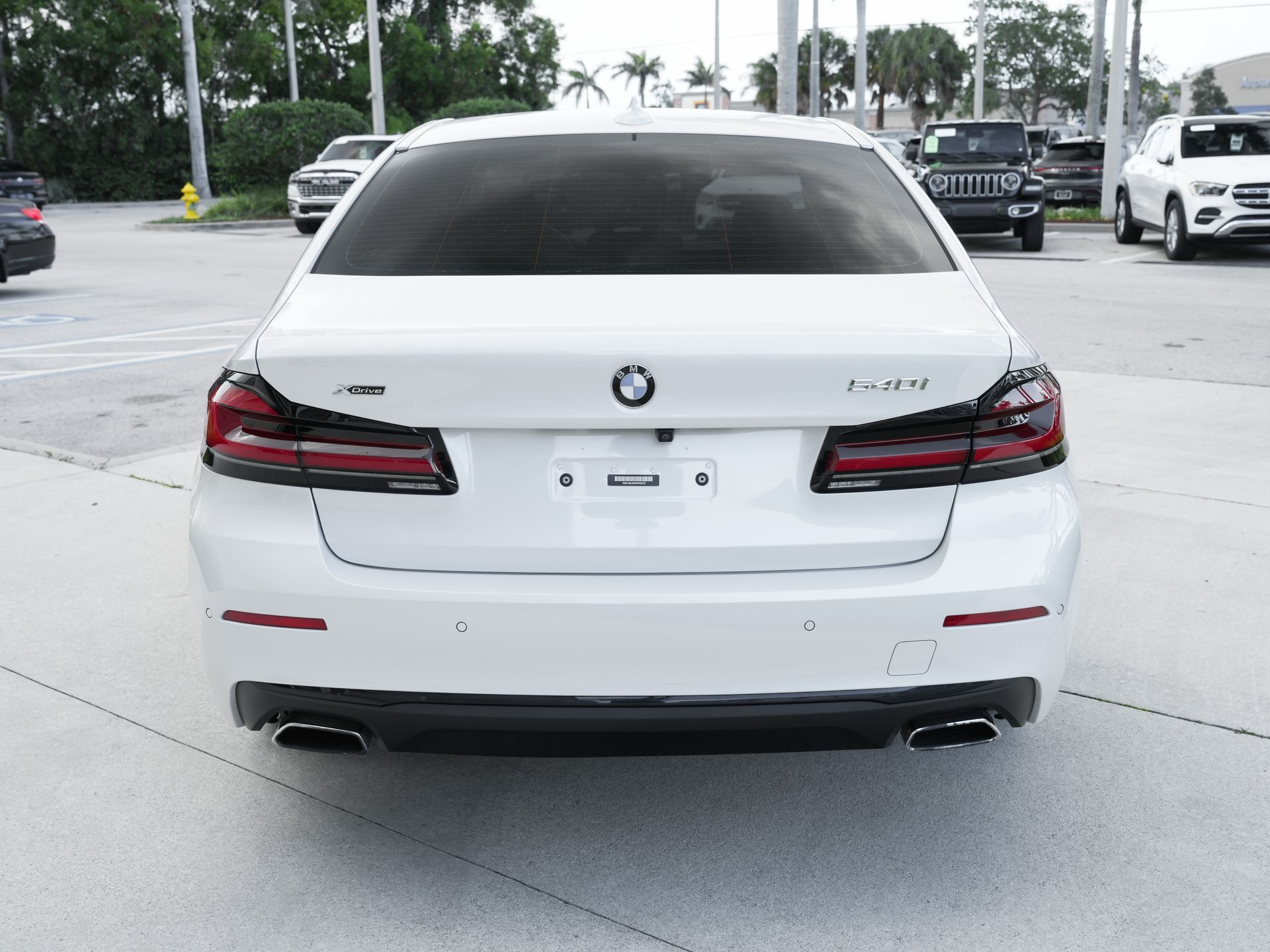 2023 BMW 5 Series 540i - Photo 24