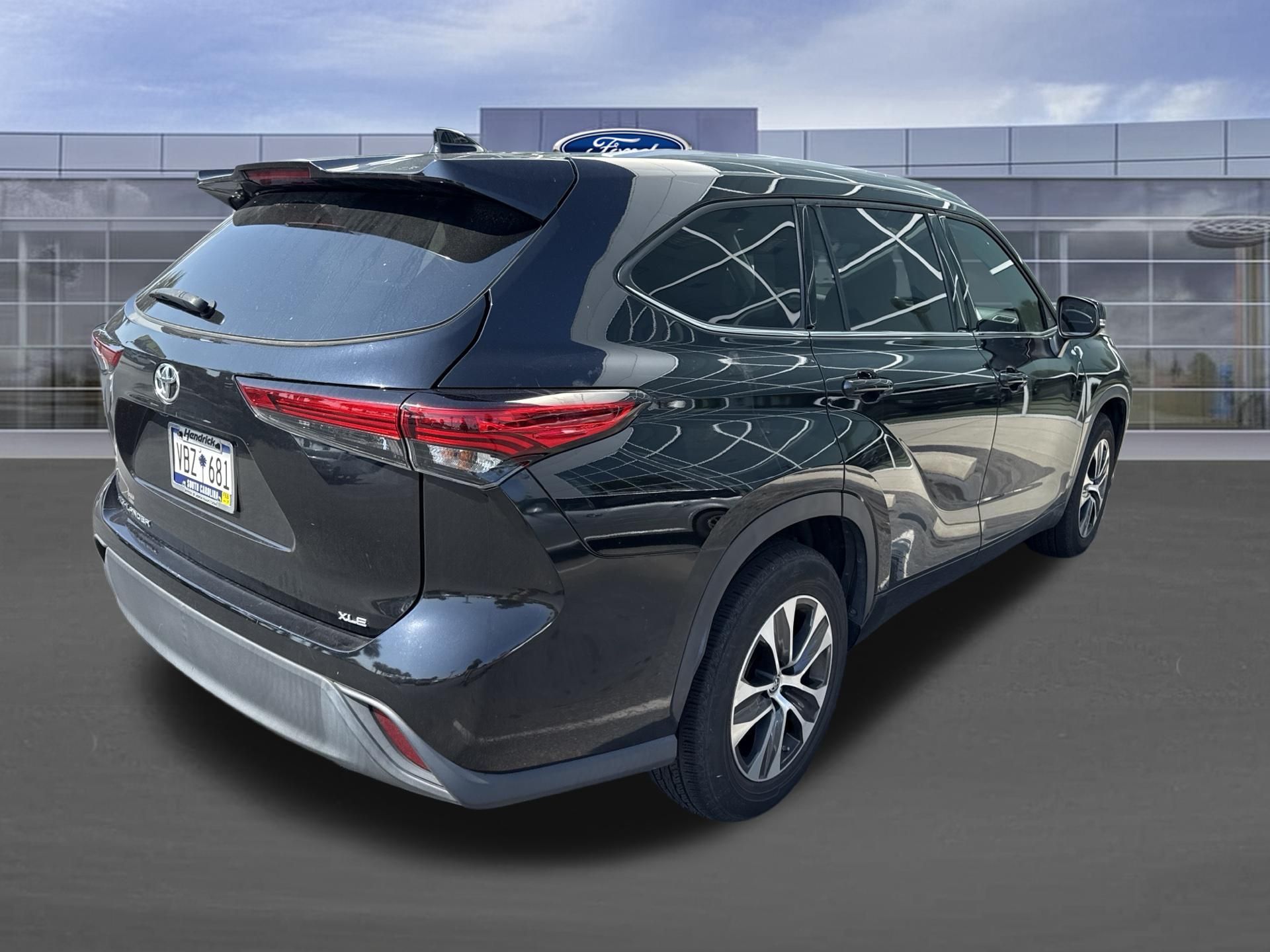 2022 Toyota Highlander XLE Black at Coastal Chevrolet Cadillac