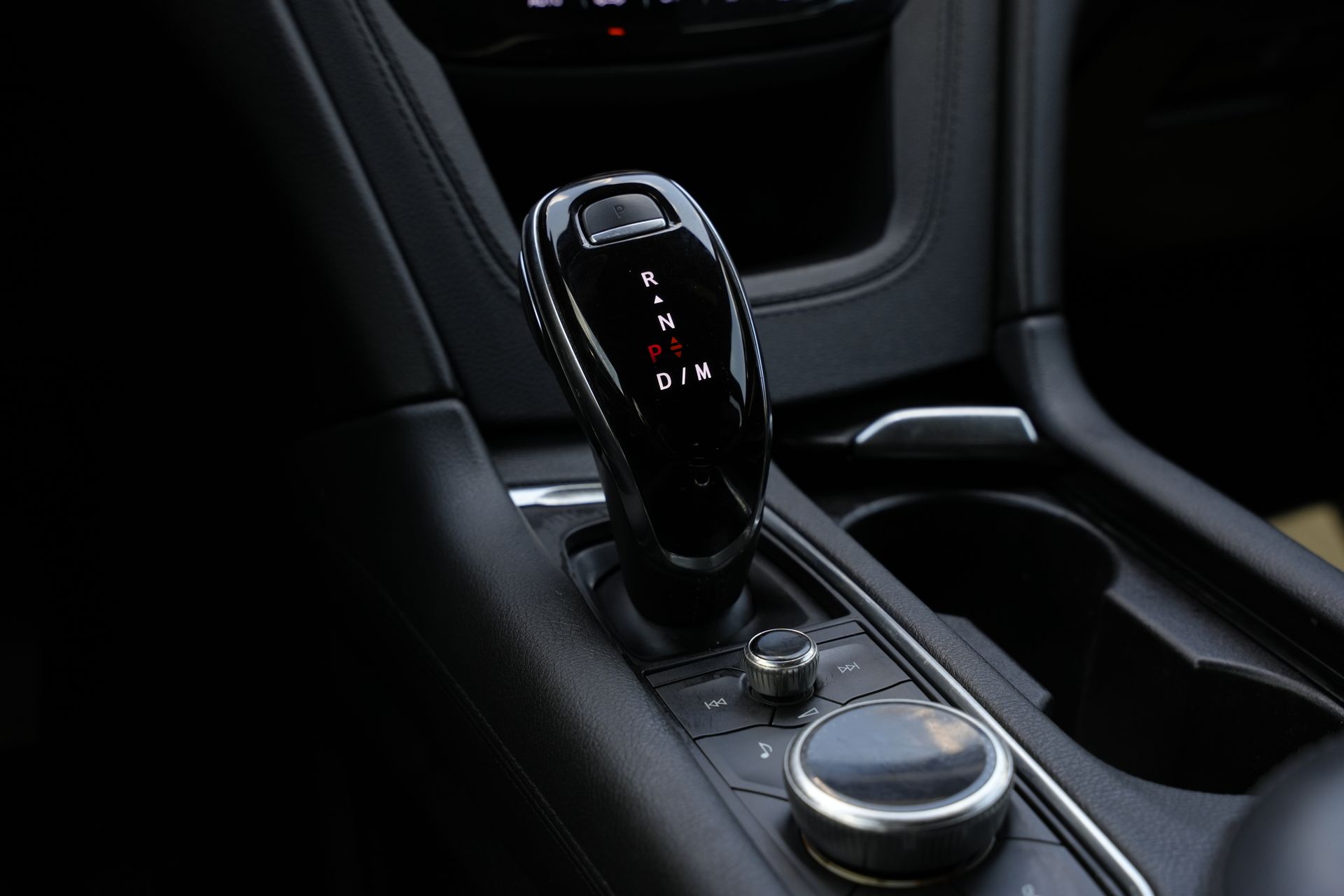2020 Cadillac XT5 Premium Luxury Black at EAG Ford Navasota