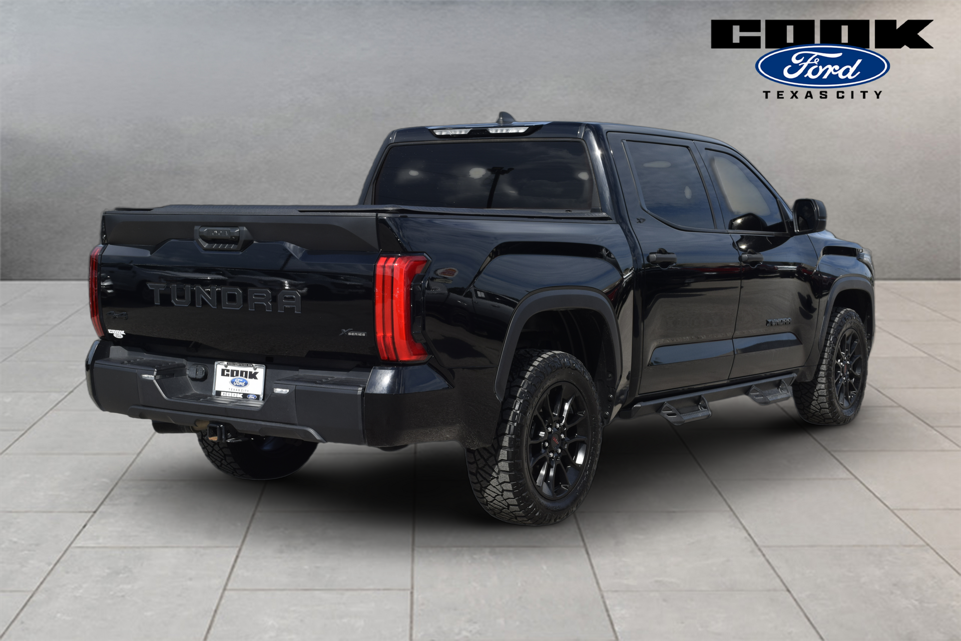 2024 Toyota Tundra SR5 - 2
