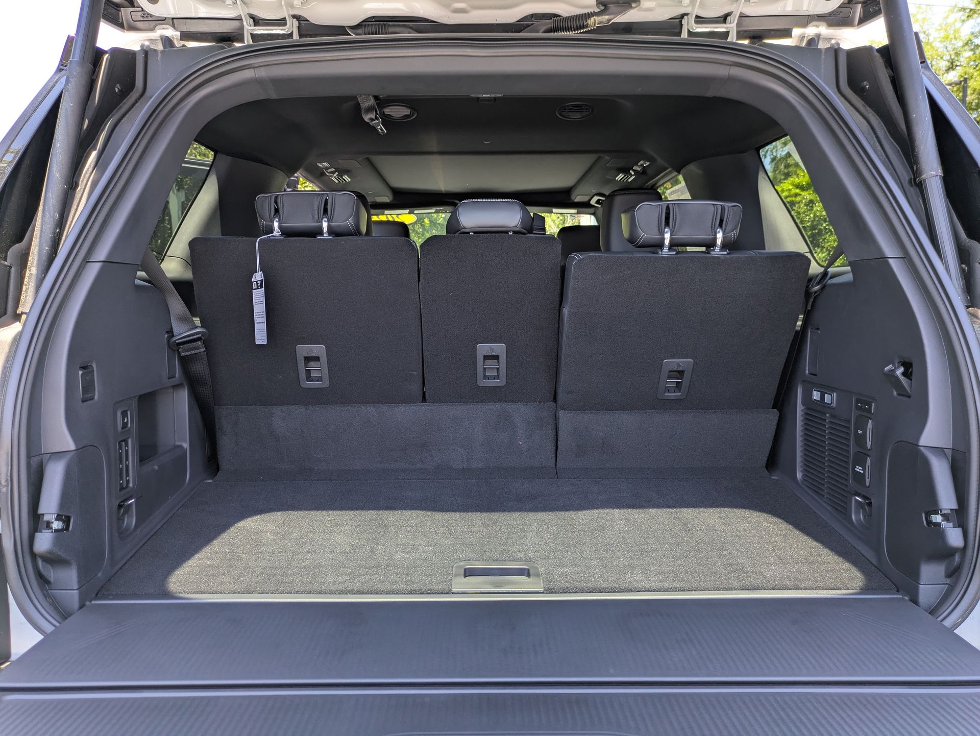 2025 Ford Expedition Platinum White at Walterboro Ford