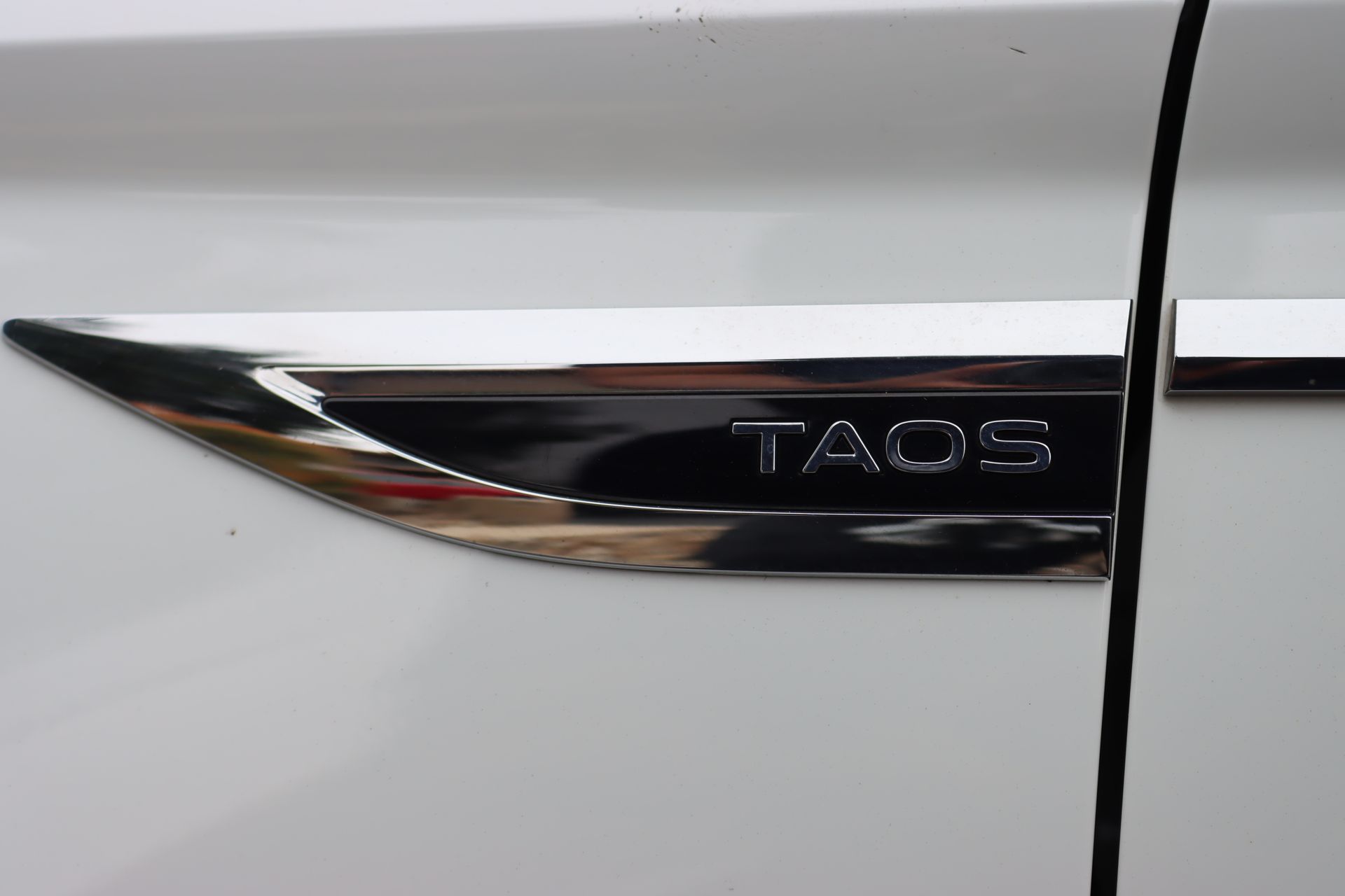 2022 Volkswagen Taos 1.5T SE photo