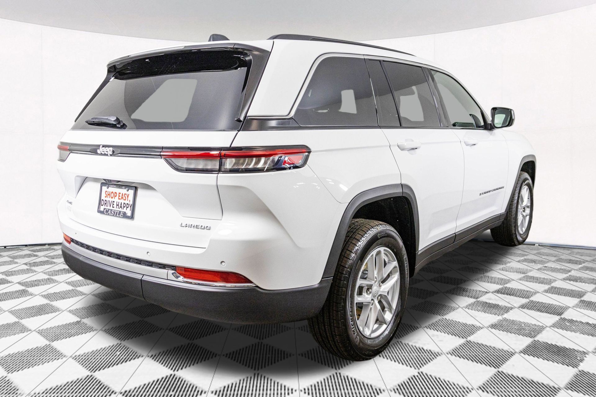 2025 JEEP GRAND CHEROKEE - Image 6