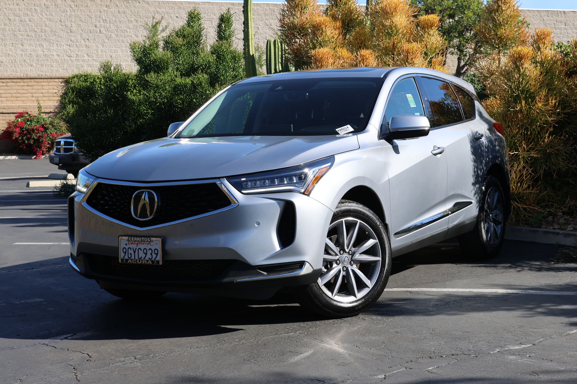 2023 Acura RDX FWD with Technology Package