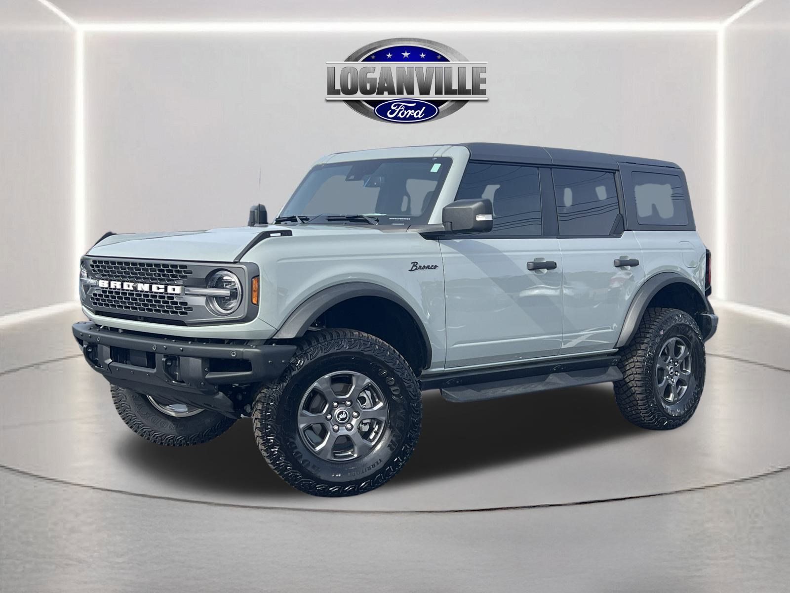 Ford Bronco Badlands 4-Door 4WD
