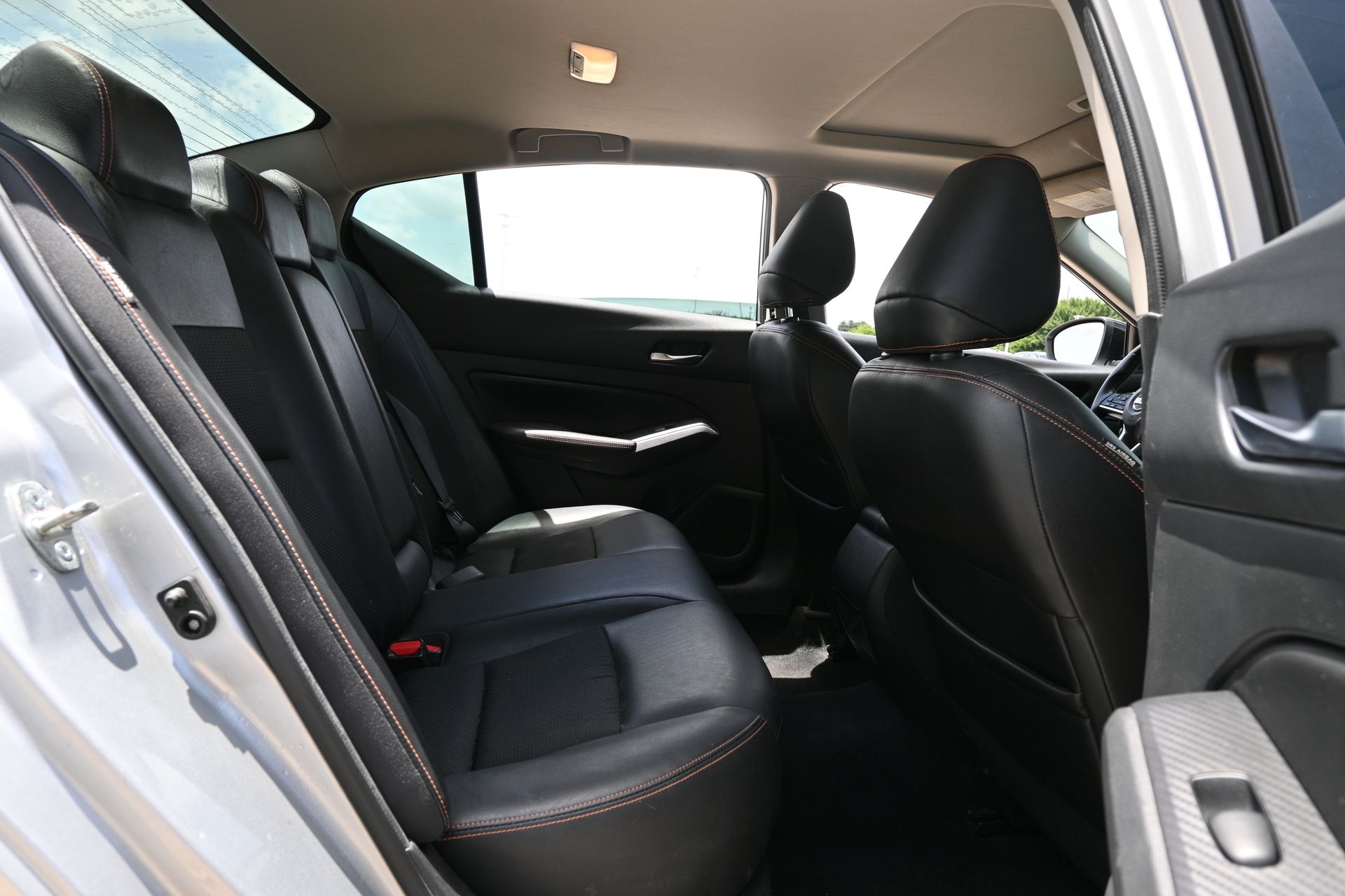 2019 Nissan Altima 2.5 SR Silver at Texan Dodge Chrysler Jeep Ram