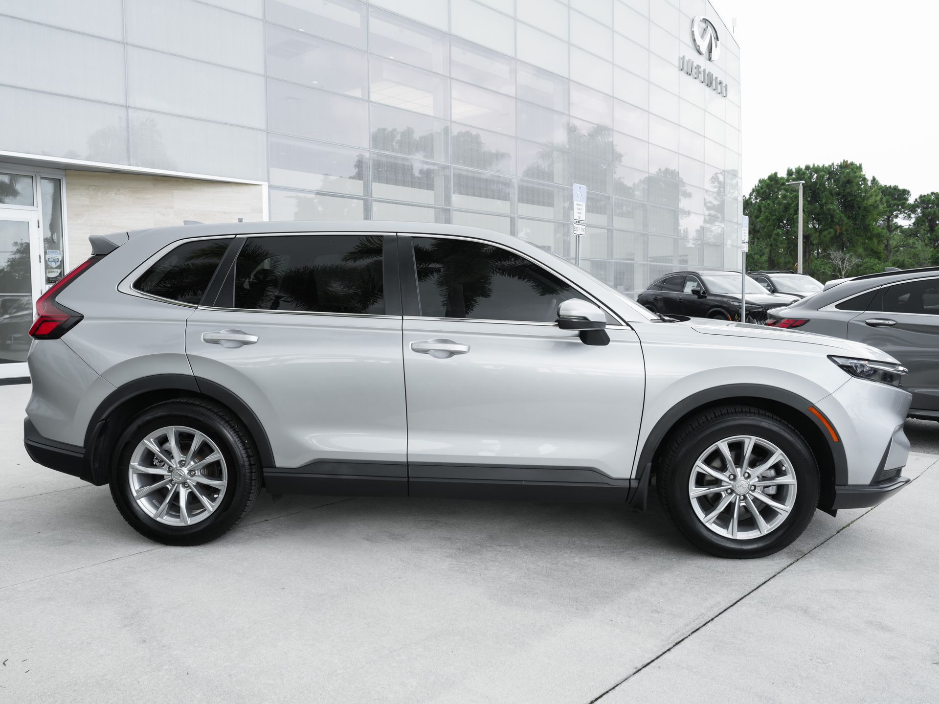 2023 Honda CR-V EX-L - Photo 26
