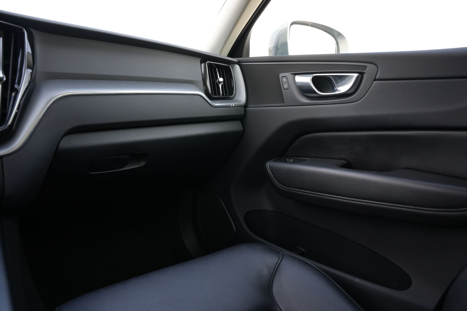 2023 Volvo XC60 B5 Core Gray at Ultimate Motorsports