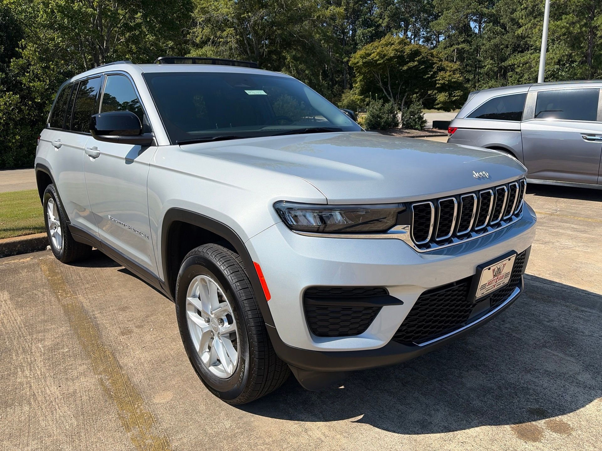2025 Jeep Grand Cherokee Laredo X