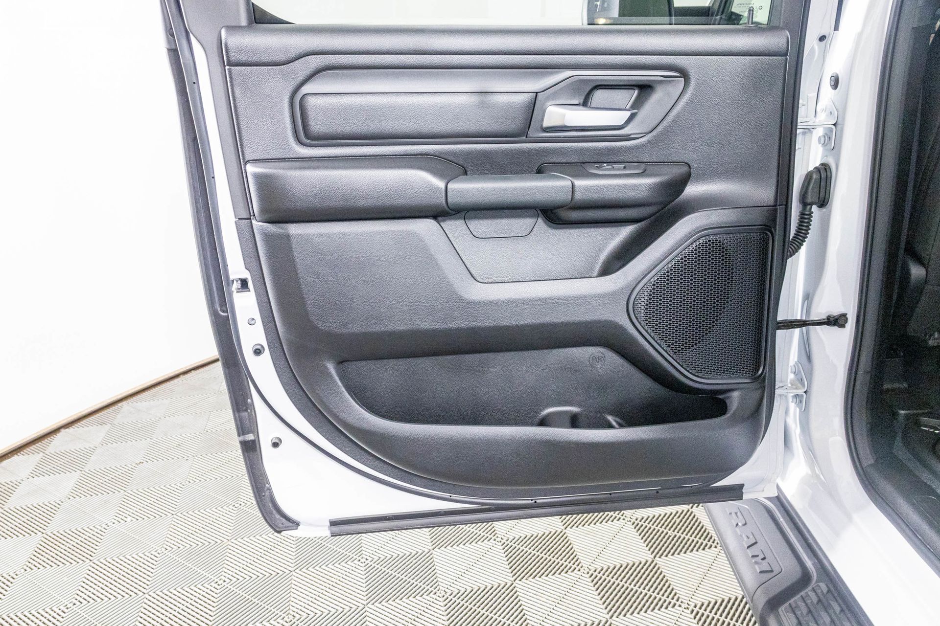 2026 RAM 1500 - Image 25