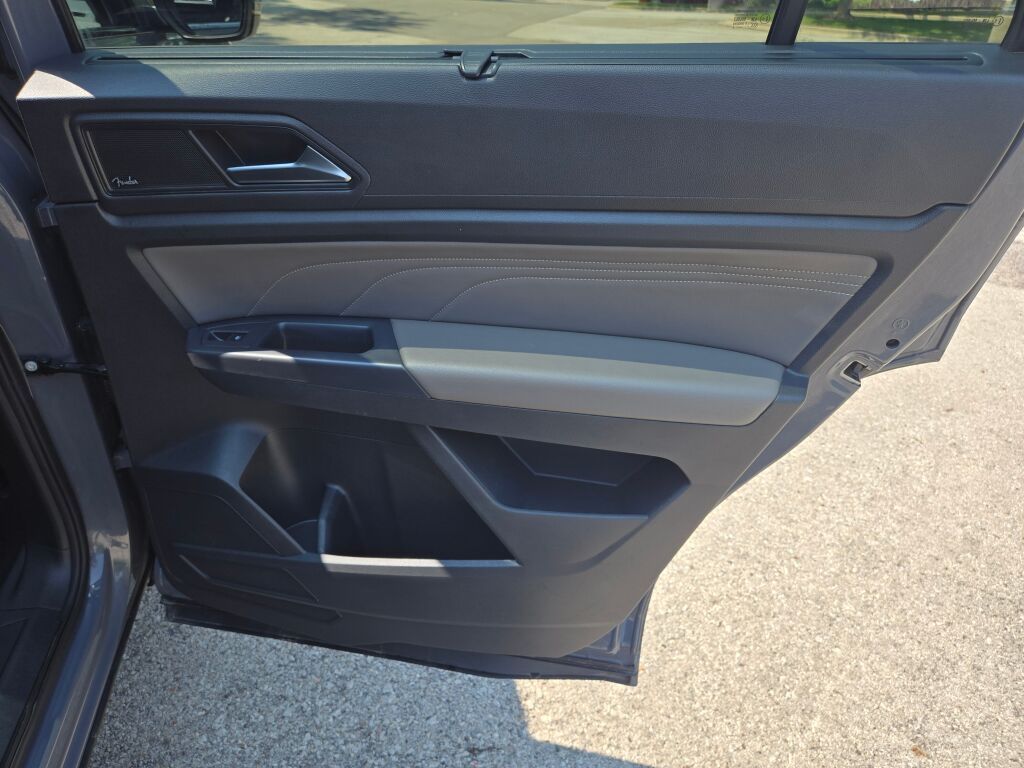 2021 Volkswagen Atlas Cross Sport SE Premium photo 12