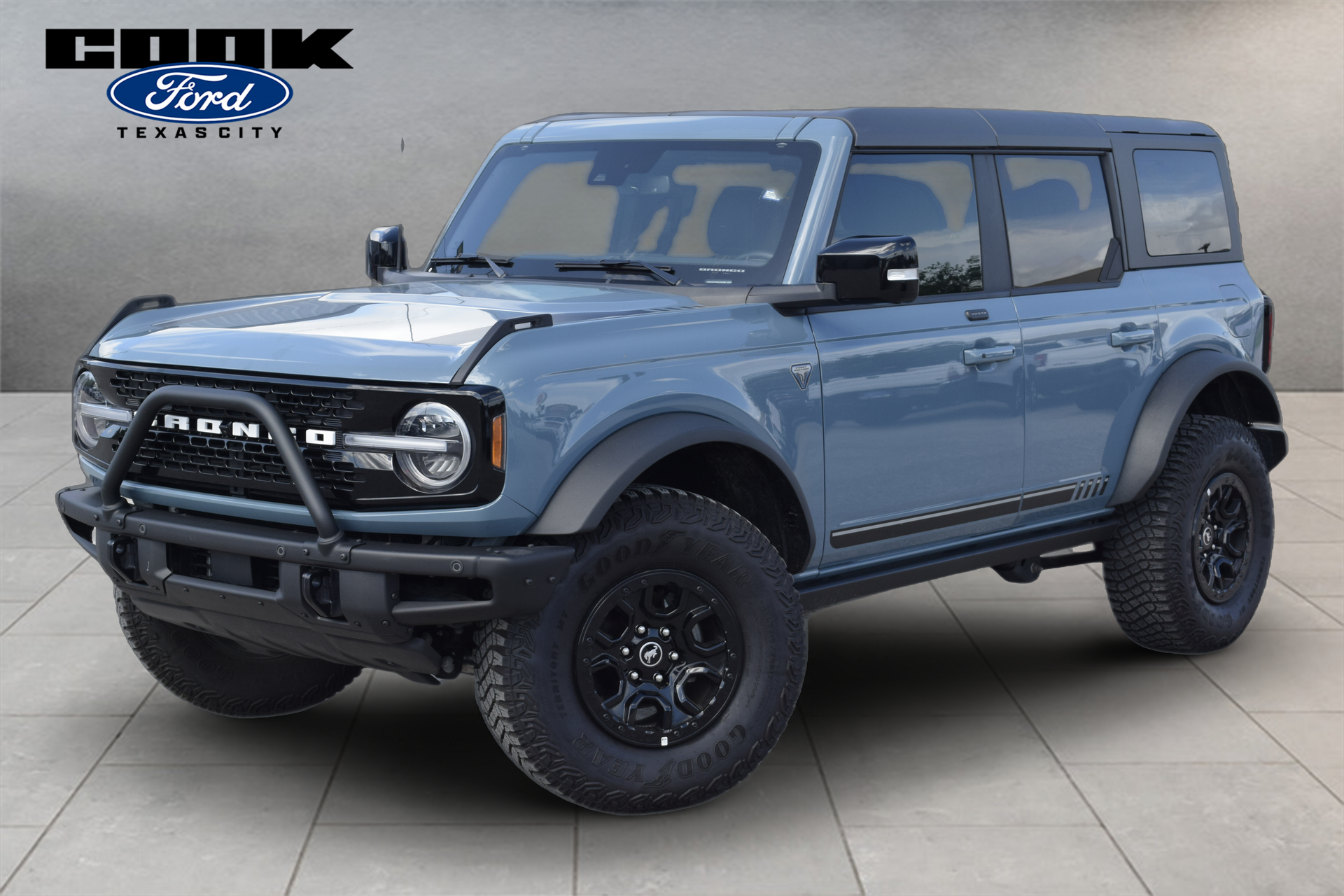 2021 Ford Bronco First Edition Green at Bayway Cadillac of The Woodlands