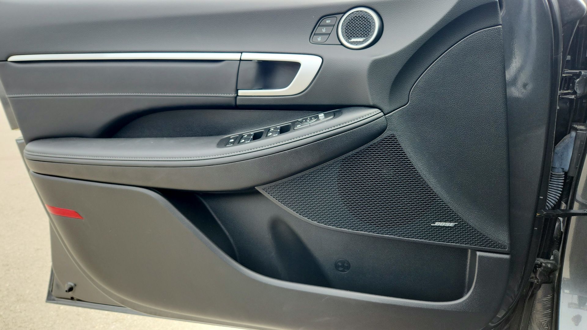 2025 Hyundai Sonata Hybrid