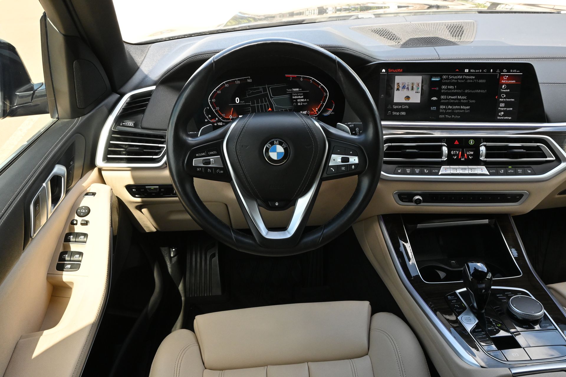 2020 BMW X5 sDrive40i Black at Ultimate Motorsports