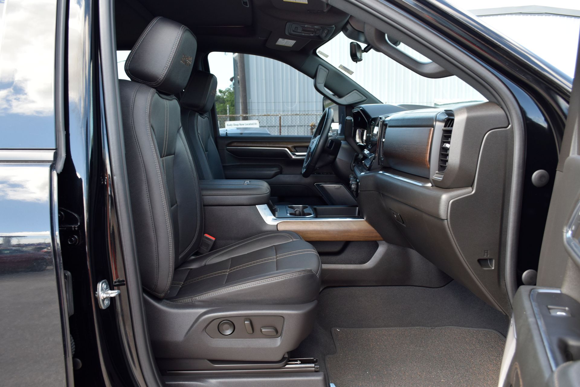 2024 Chevrolet Silverado 2500HD High Country Black at Monument Chevrolet