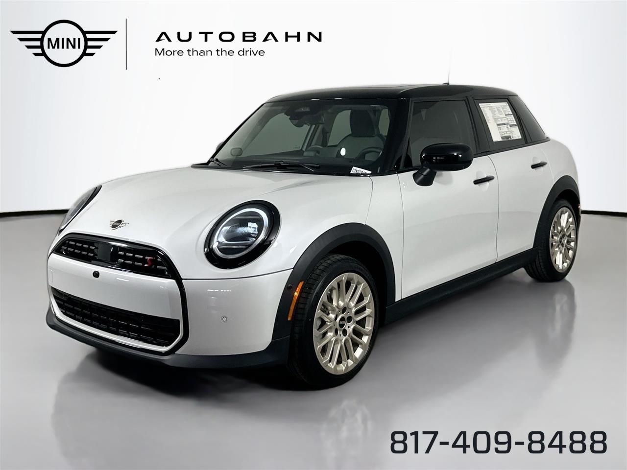 Nanuq White Metallic 2025 MINI Cooper S 4-Door Hatchback FWD Hatchback Front-Wheel Drive 7-Speed Automatic