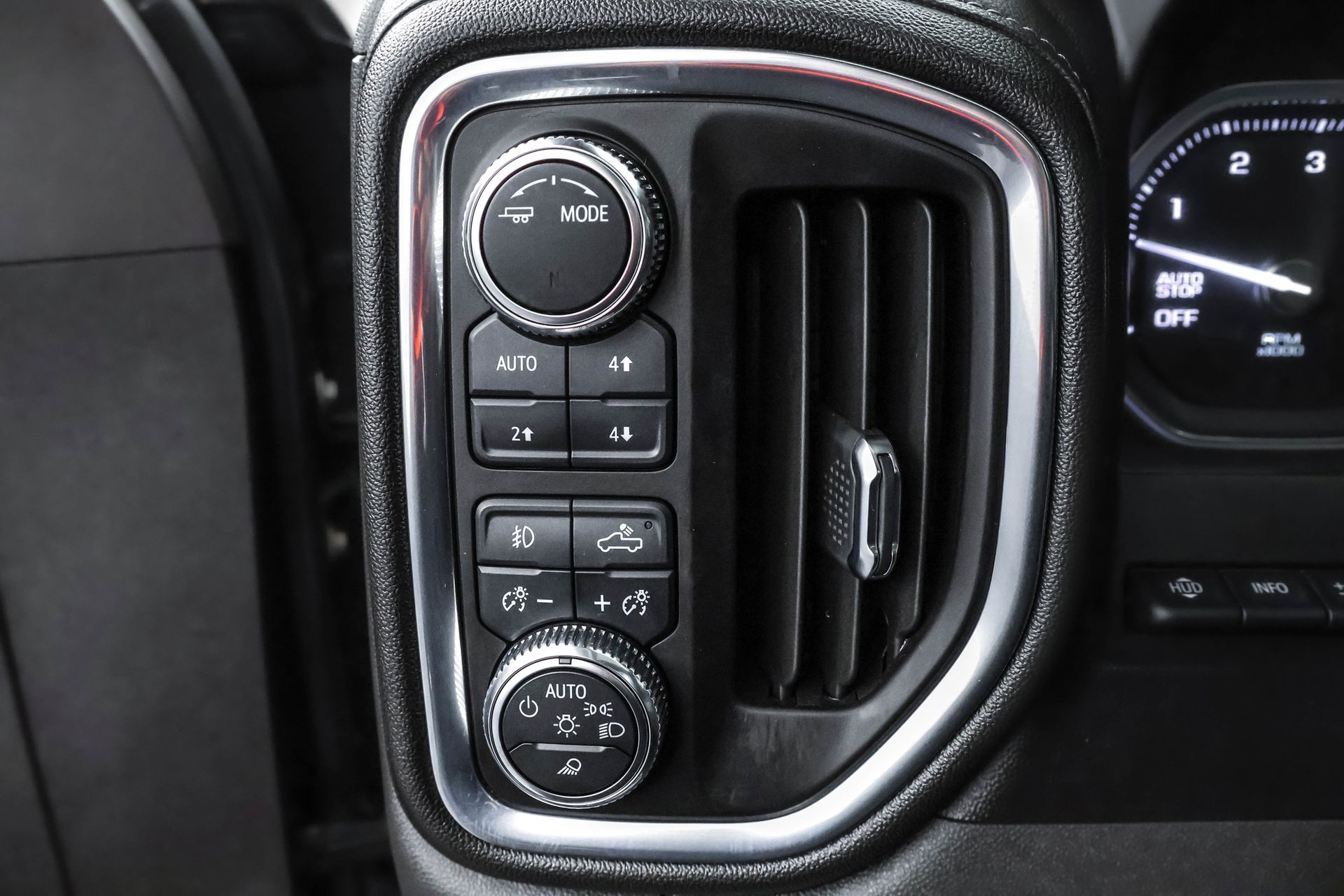 2021 GMC SIERRA - Image 21