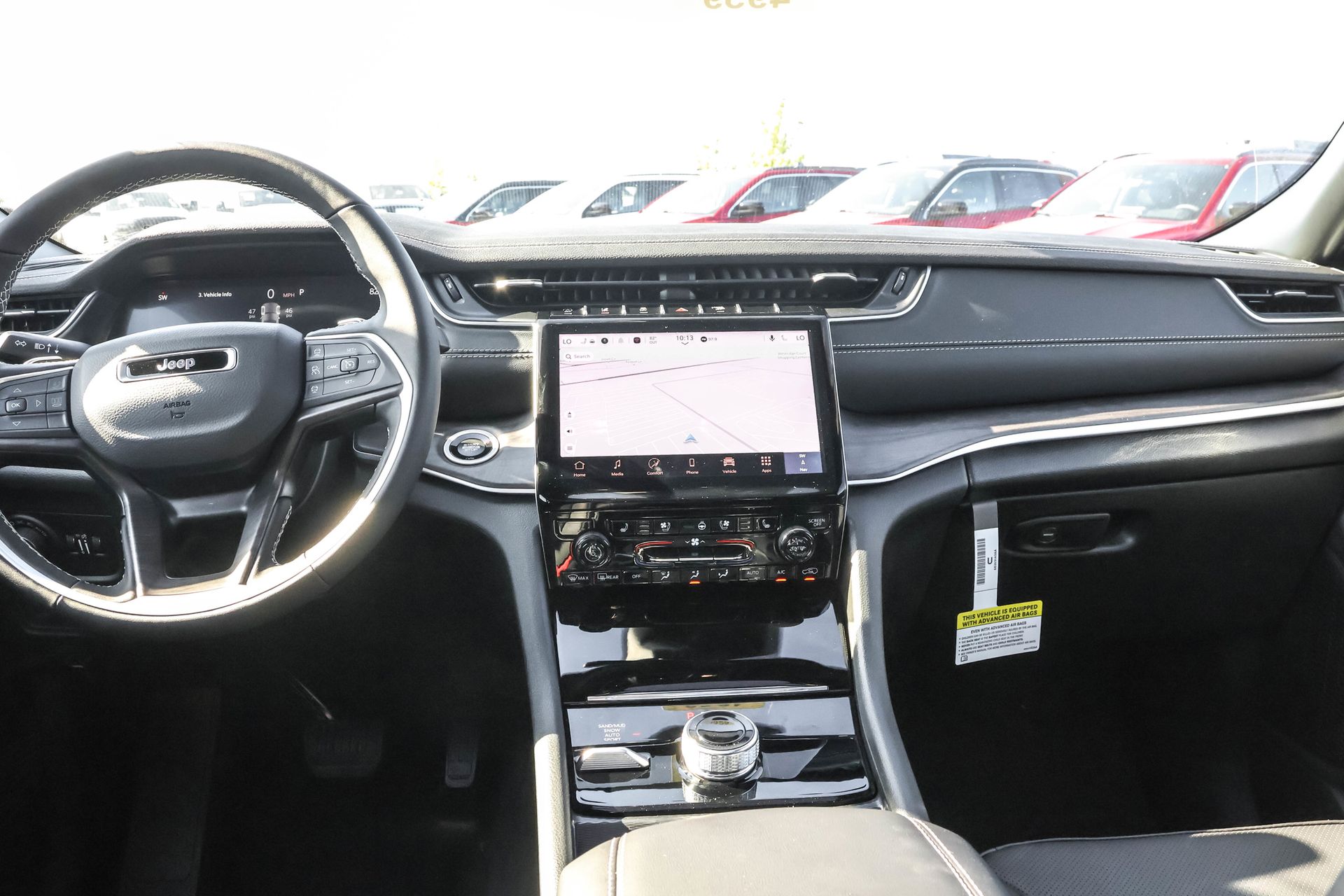 2025 JEEP GRAND CHEROKEE - Image 16