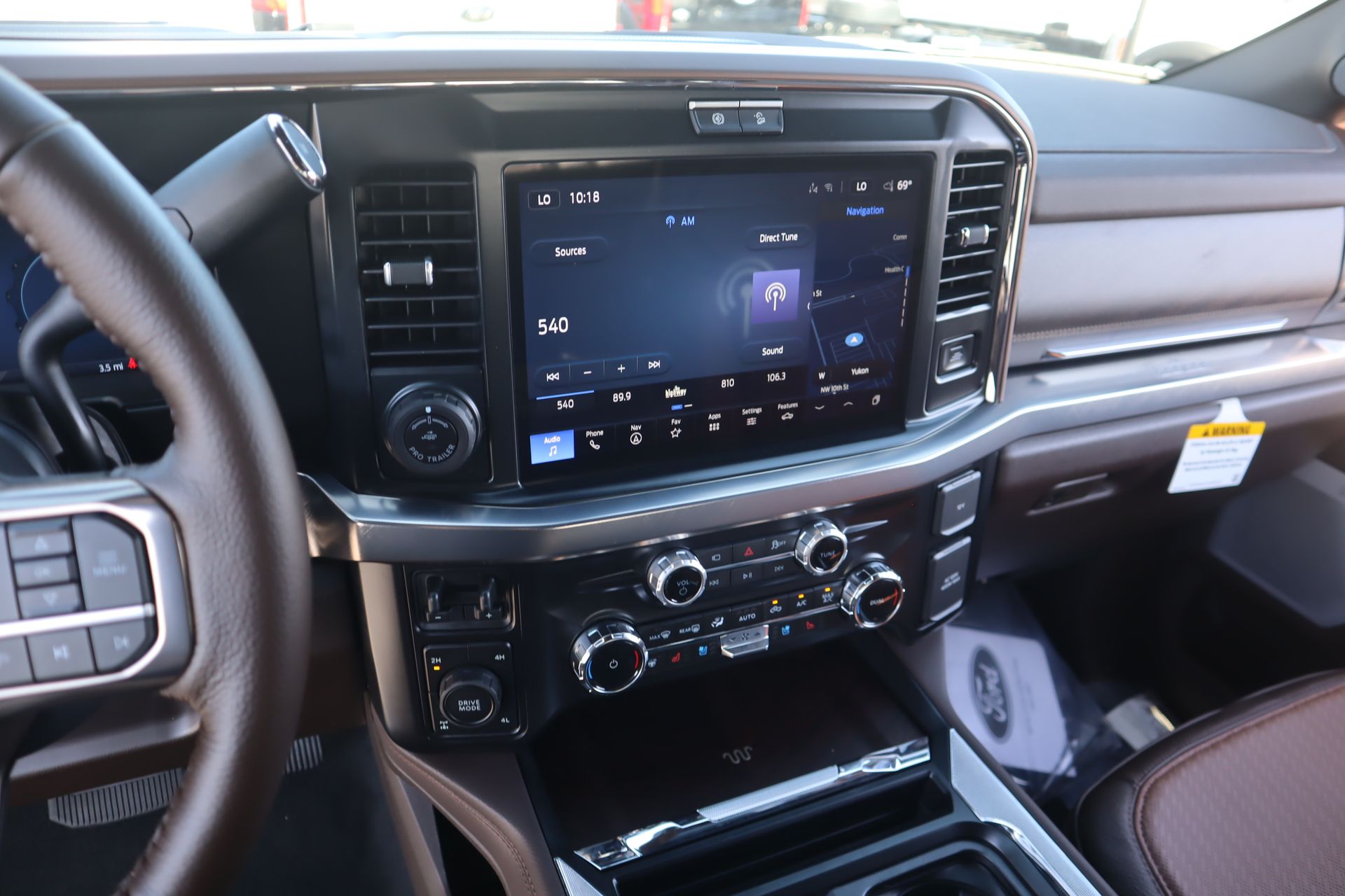 View vehicle photo 5