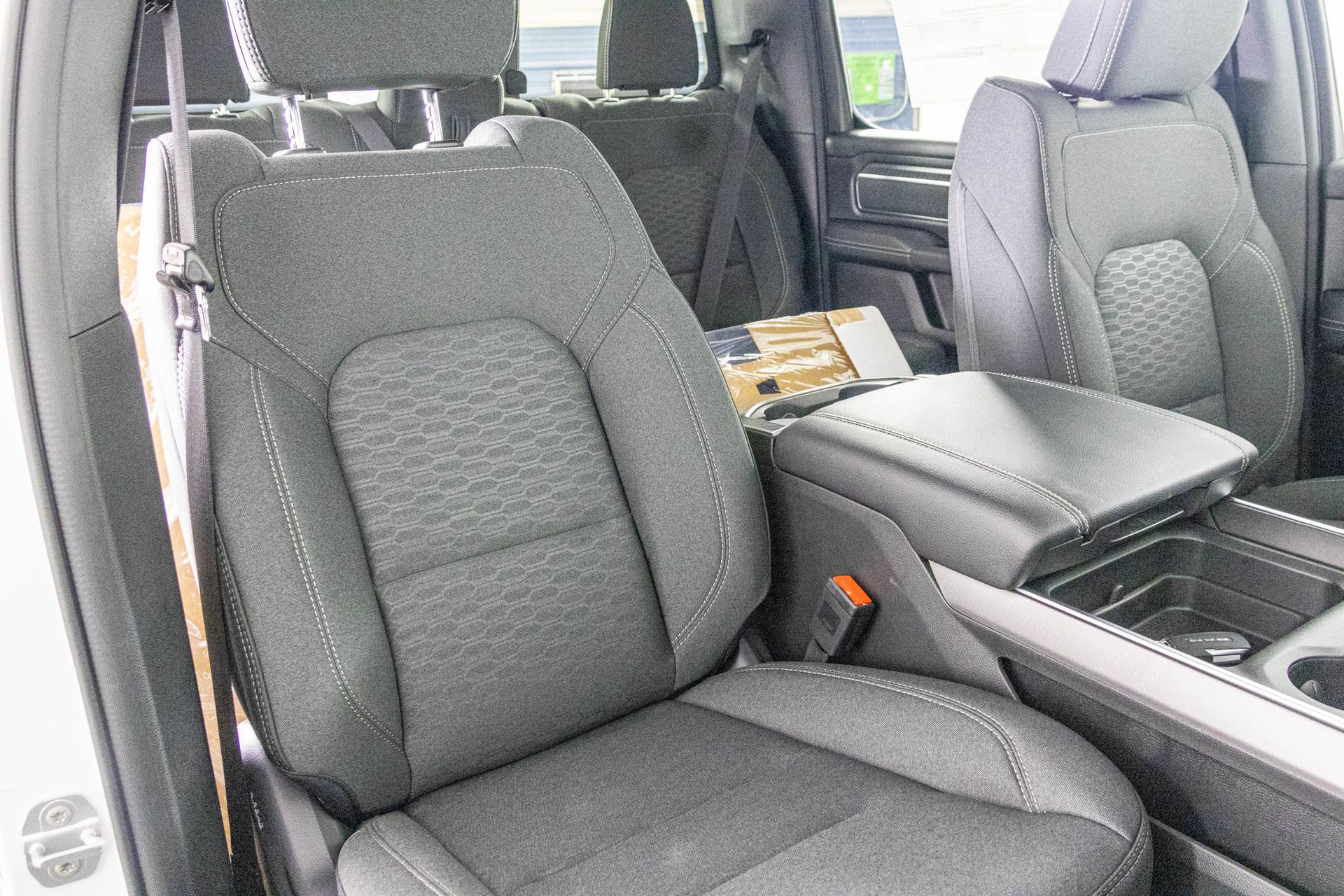 2026 RAM 1500 - Image 32