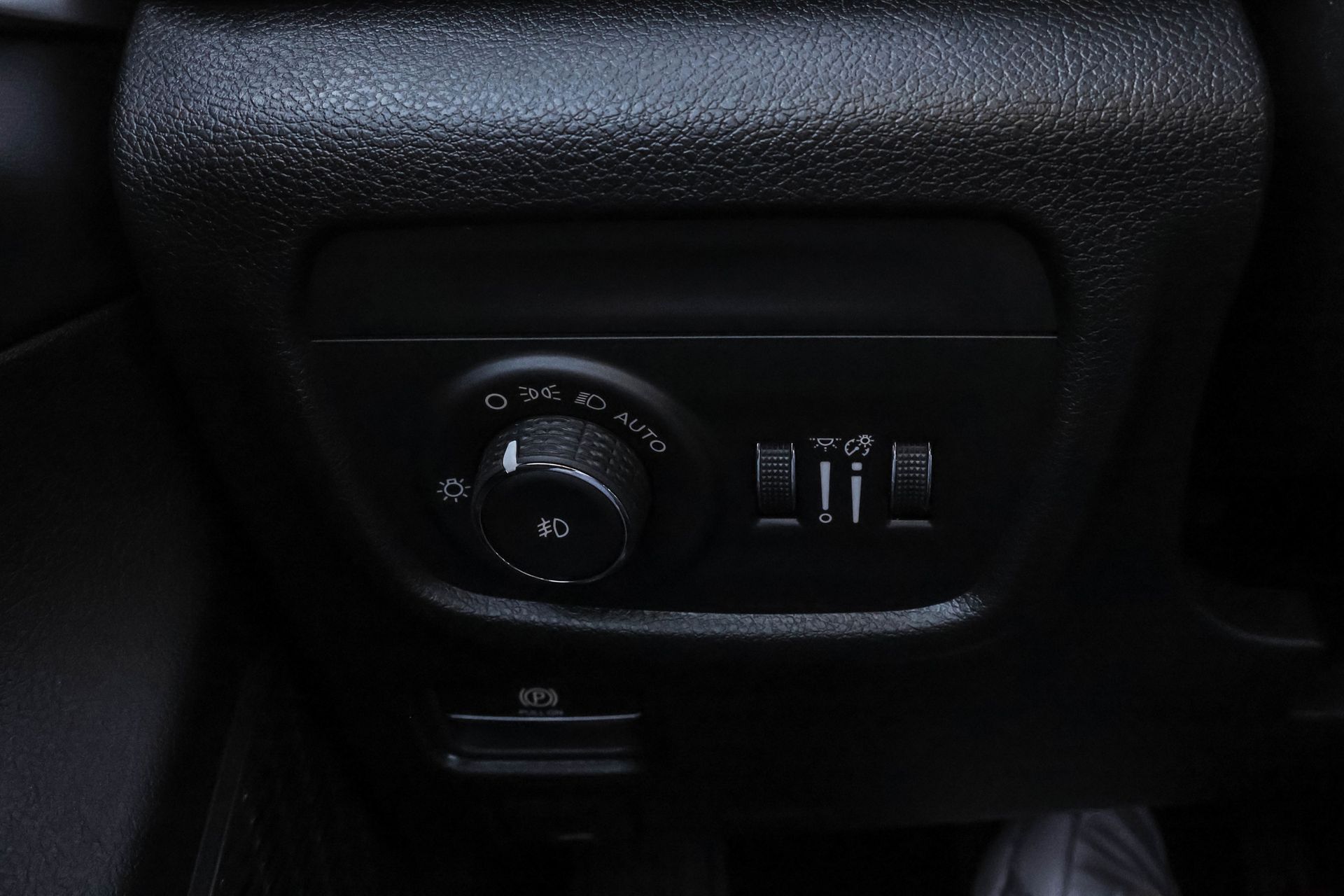 2025 JEEP GRAND CHEROKEE - Image 27