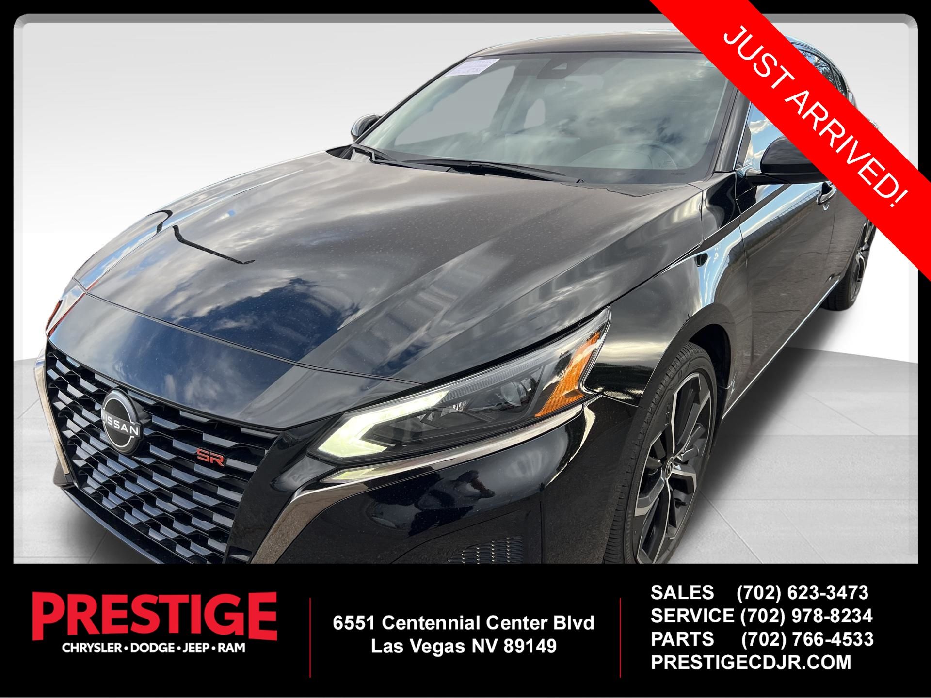 Super Black 2024 Nissan Altima 2.5 SR FWD Sedan Front-Wheel Drive Continuously Variable Transmission