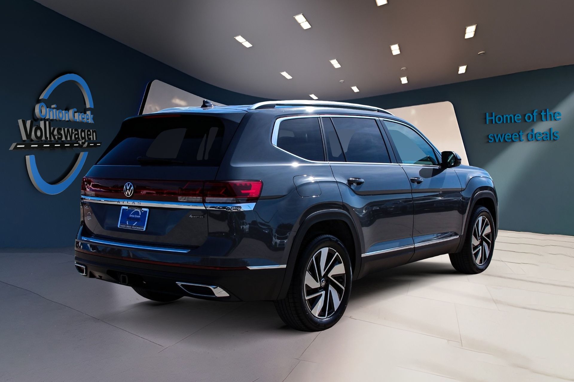 View vehicle photo 5
