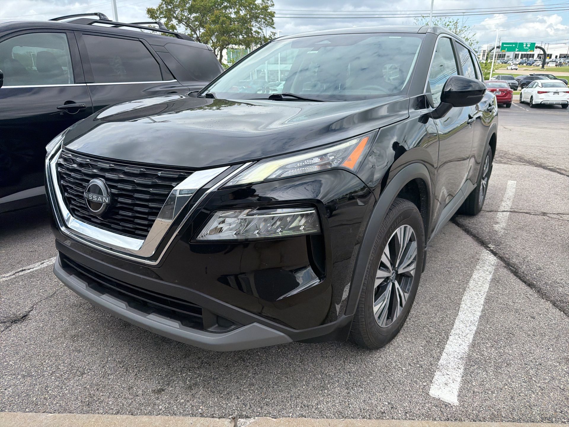 Super Black 2023 Nissan Rogue SV FWD SUV / Crossover Front-Wheel Drive Continuously Variable Transmission