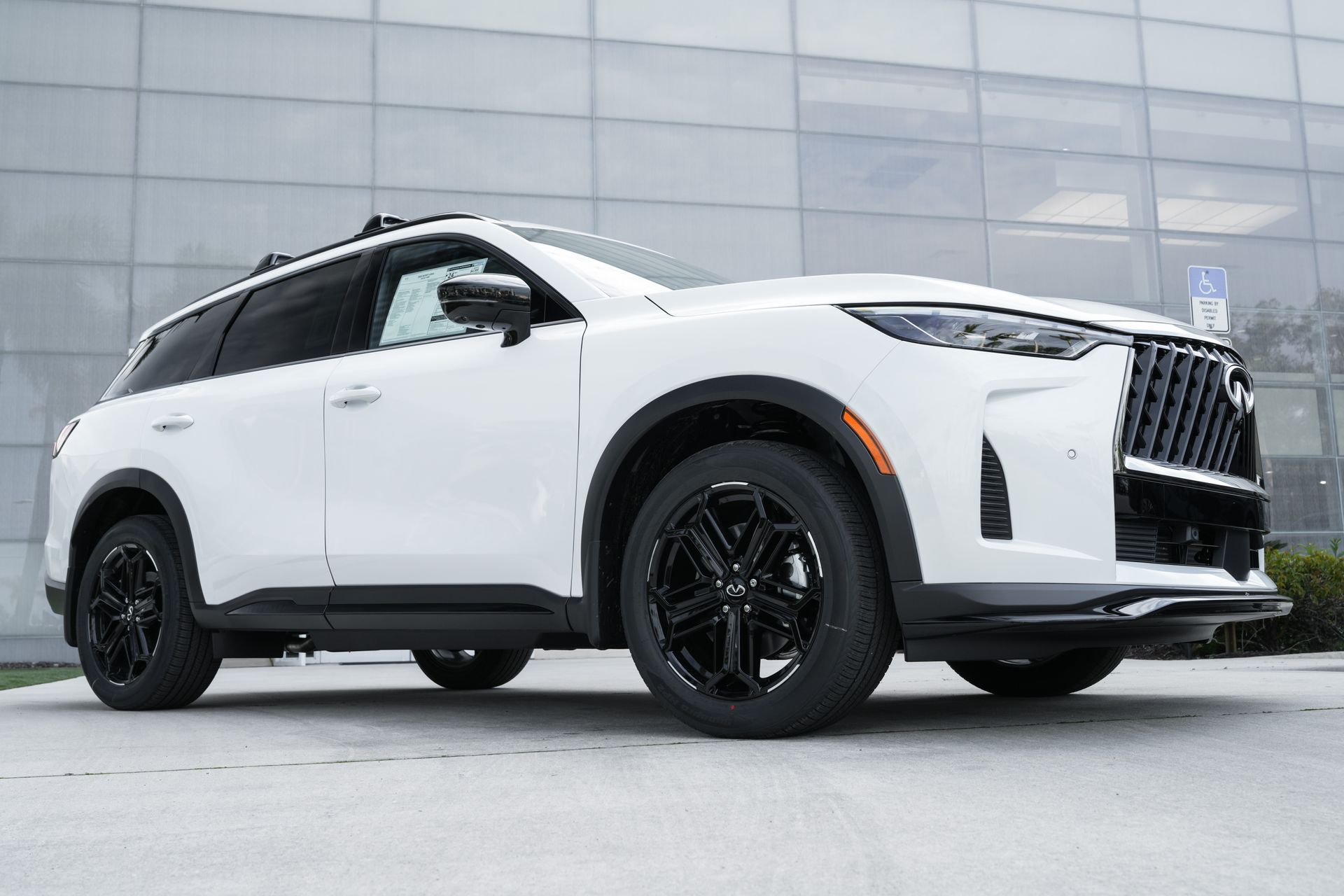 2026 INFINITI QX60 SPORT