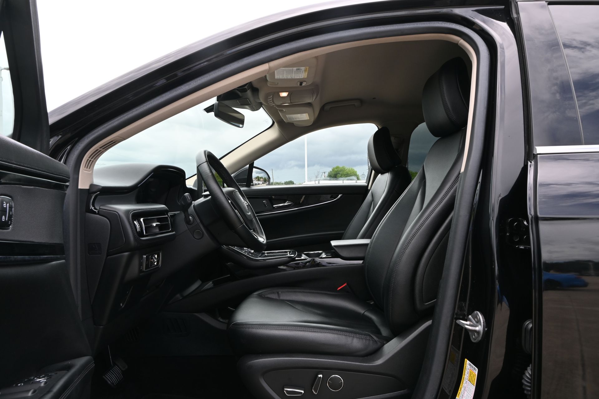 2023 Lincoln Nautilus Standard Black at Bayway Cadillac of The Woodlands