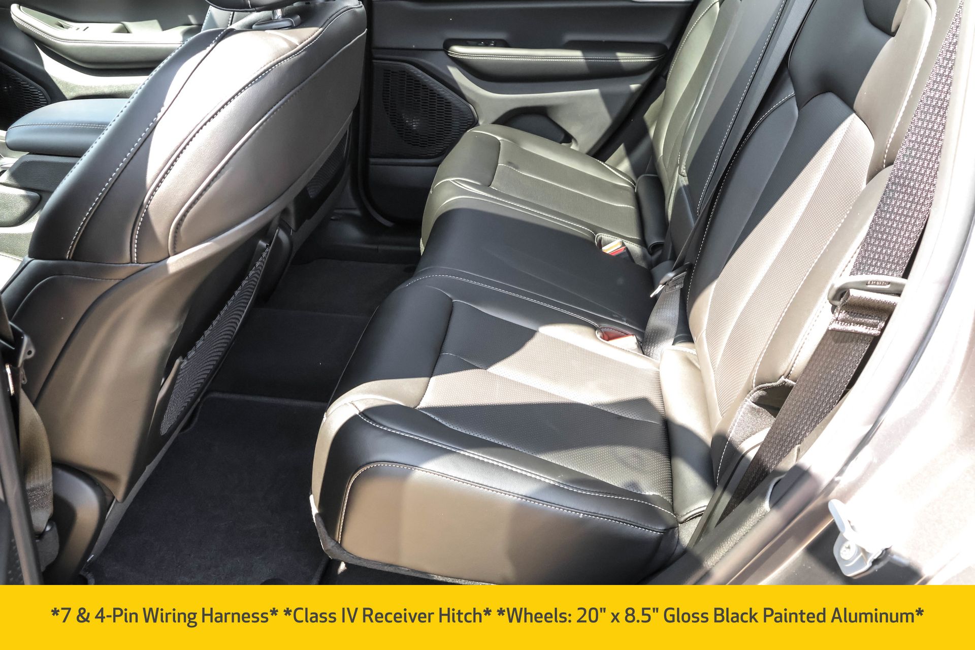 2025 JEEP GRAND CHEROKEE - Image 16