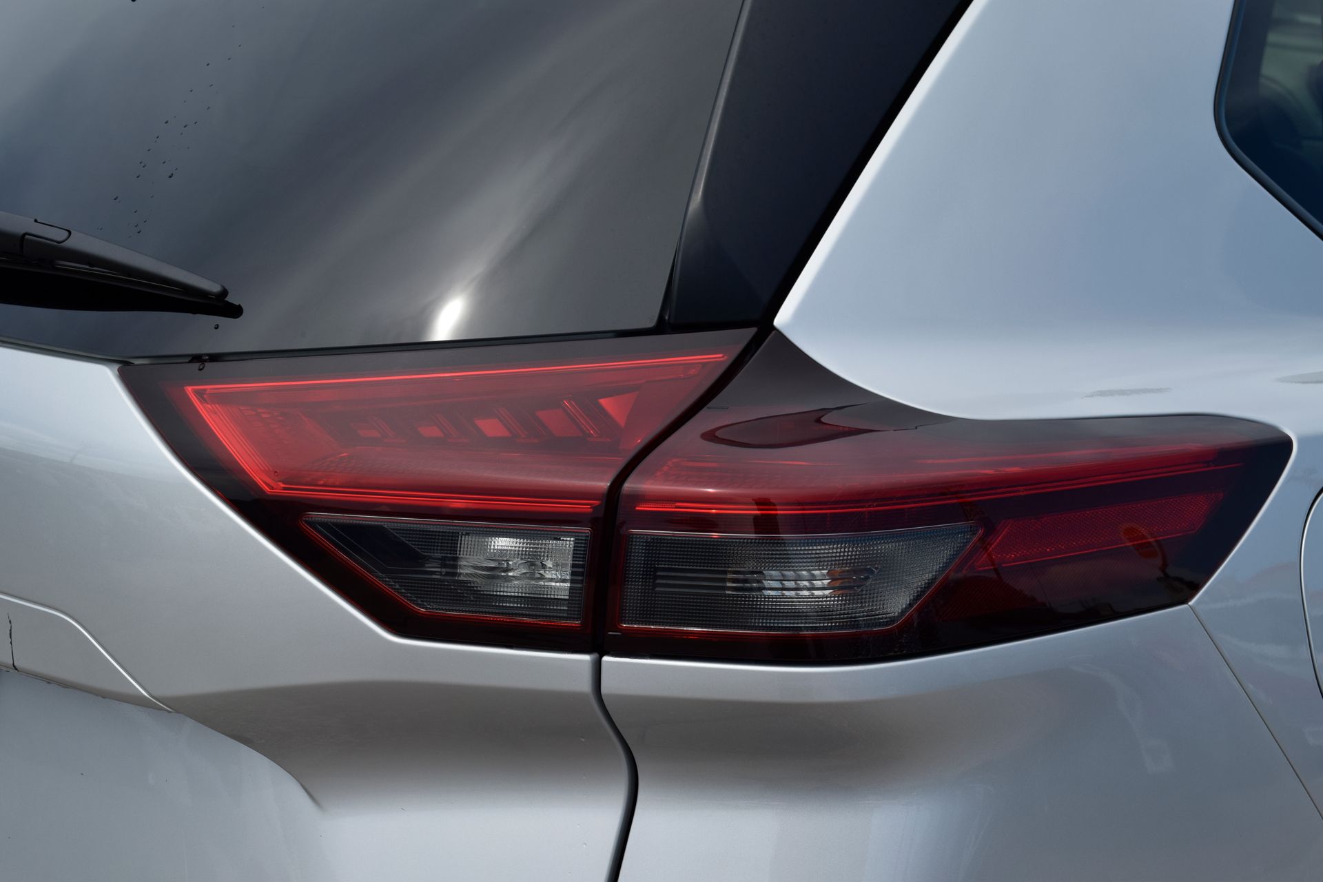 2023 Nissan Rogue SV Silver at Baytown Hyundai