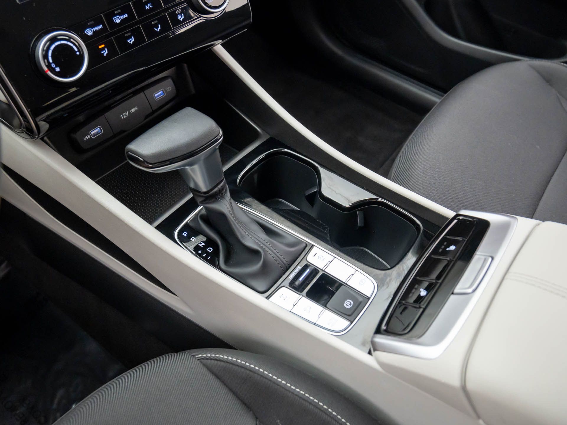 2022 Hyundai Tucson SEL photo