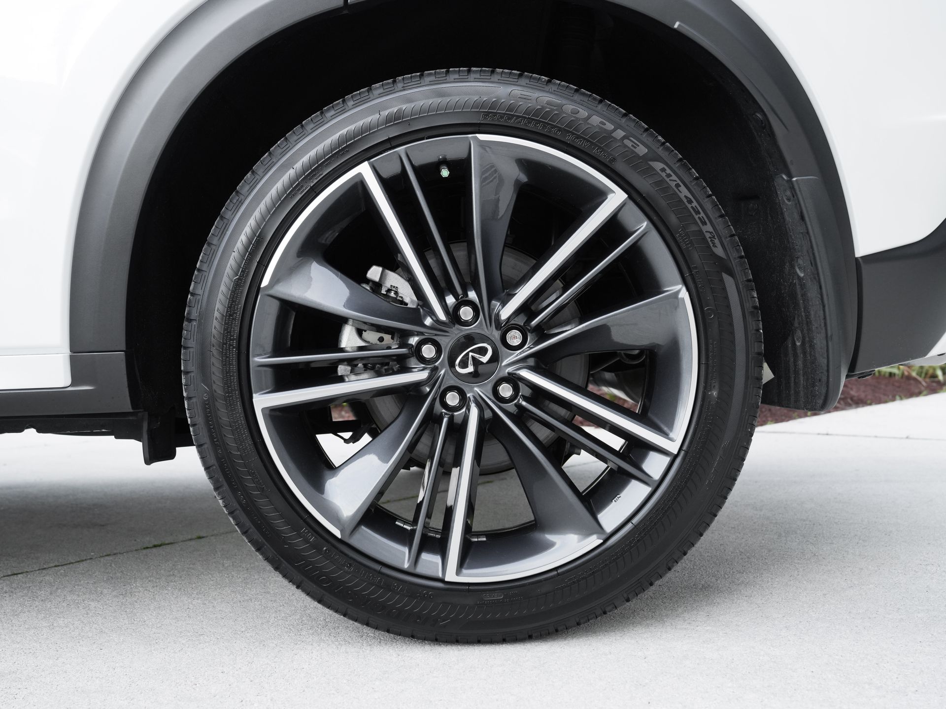 used 2025 INFINITI QX55 car, priced at $37,500
