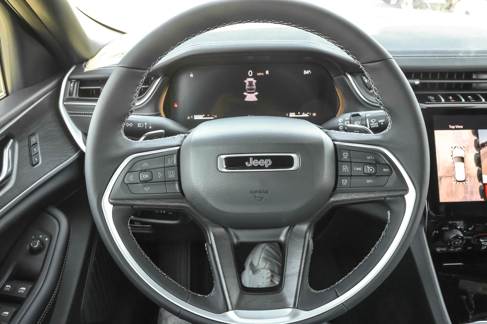 2025 JEEP GRAND CHEROKEE - Image 26