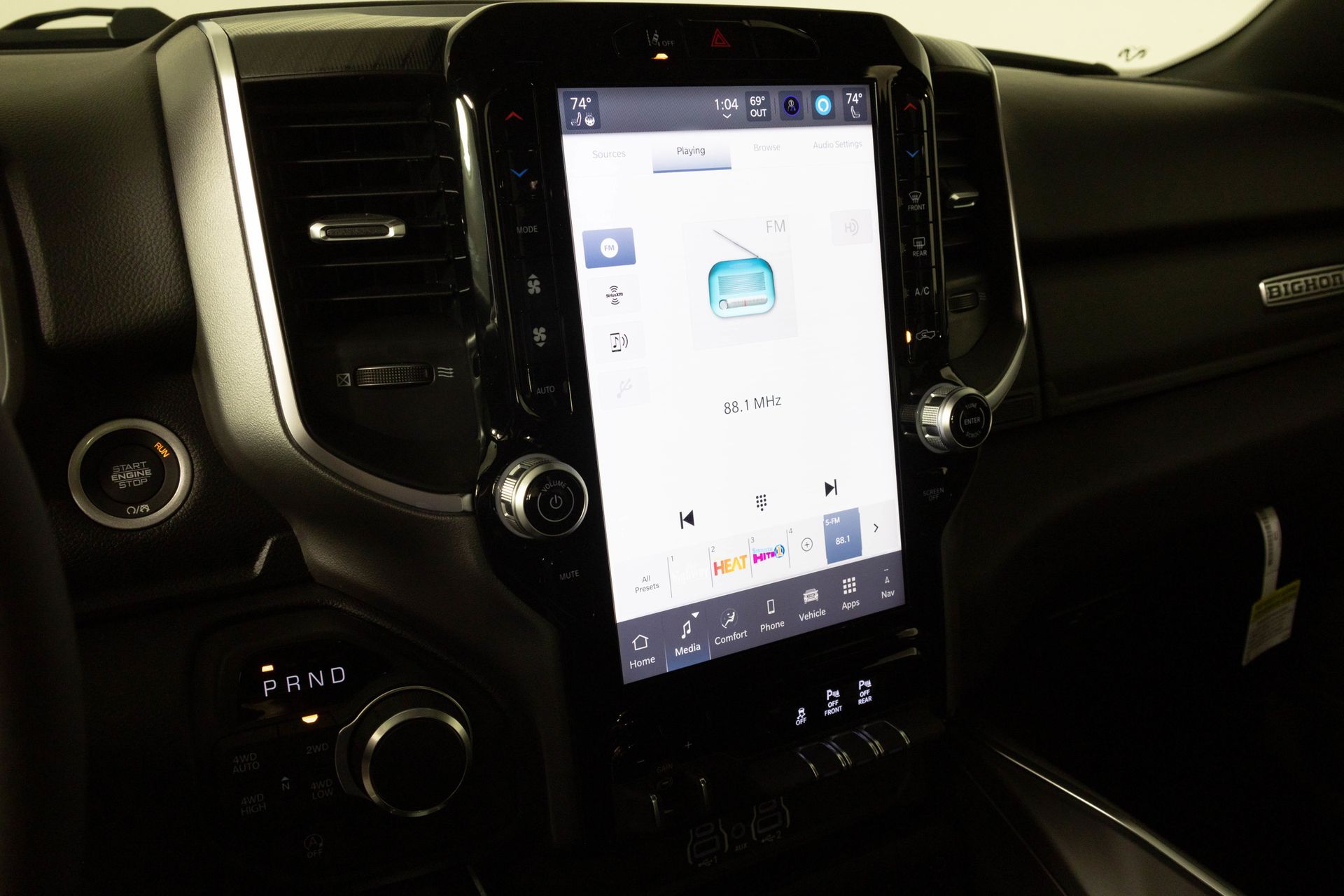 2026 RAM 1500 - Image 21