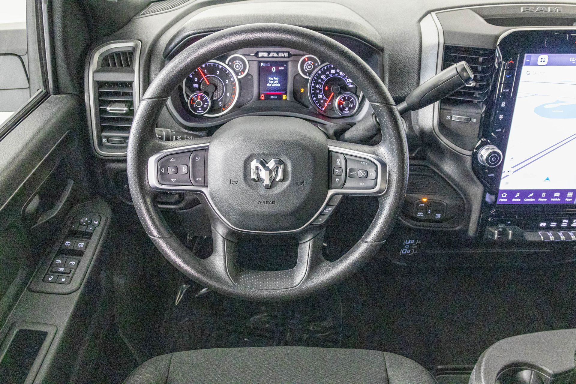 2026 RAM 3500 - Image 27