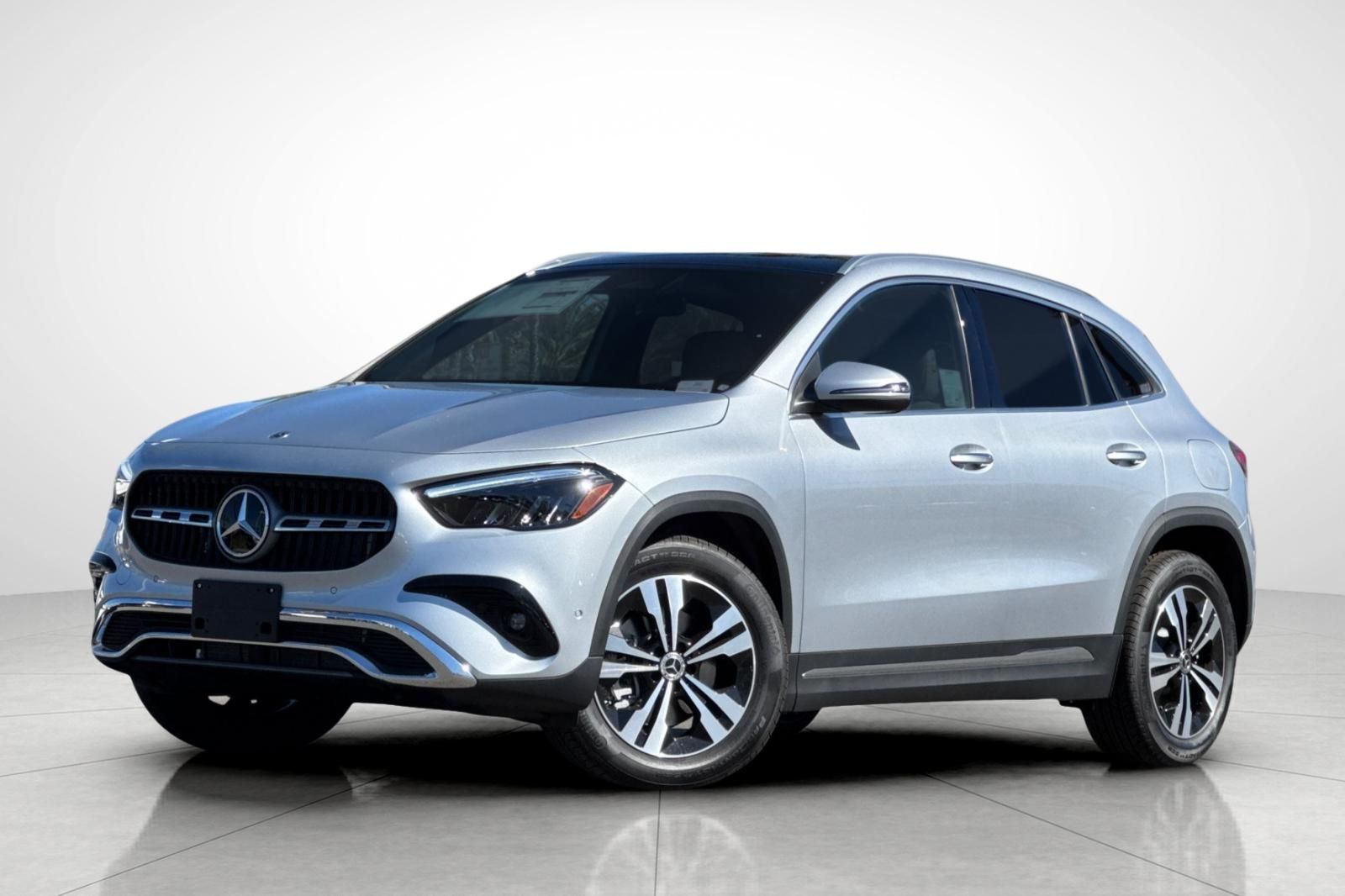 Cirrus Silver Metallic 2026 Mercedes-Benz GLA SUV / Crossover Front-Wheel Drive 8-Speed Dual Clutch