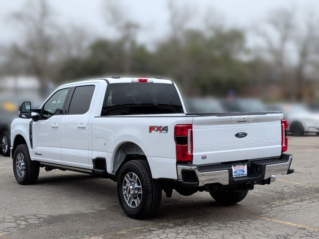 2026 Ford F-350SD Lariat - 3