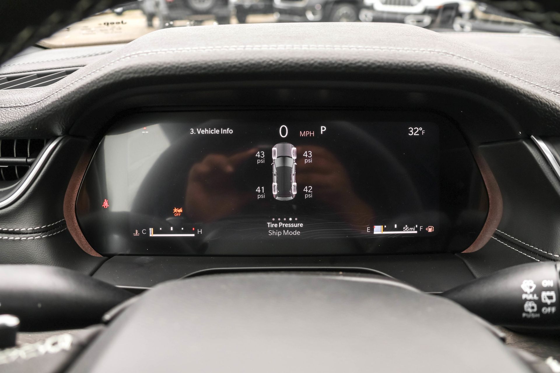 2025 JEEP GRAND CHEROKEE - Image 23