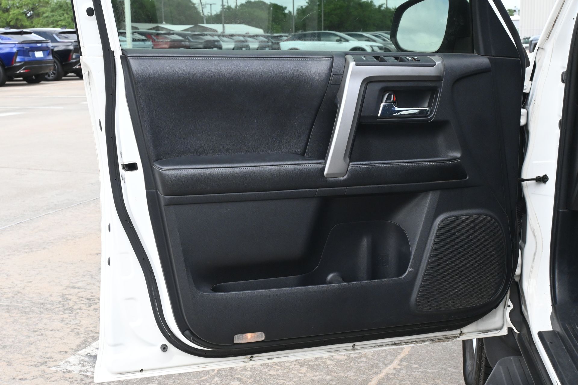 2014 Toyota 4Runner SR5 Premium White at Emmons Autoplex
