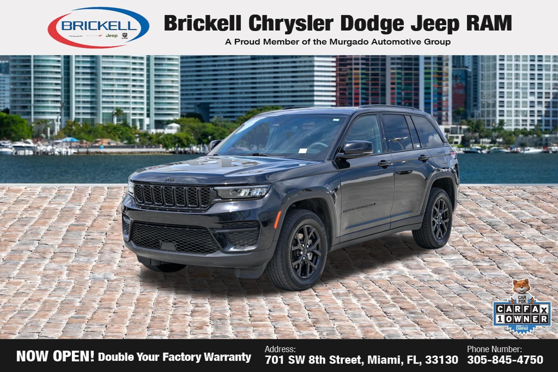 Diamond Black Crystal Pearlcoat 2024 Jeep Grand Cherokee Altitude 4WD SUV / Crossover Four-Wheel Drive 8-Speed Automatic
