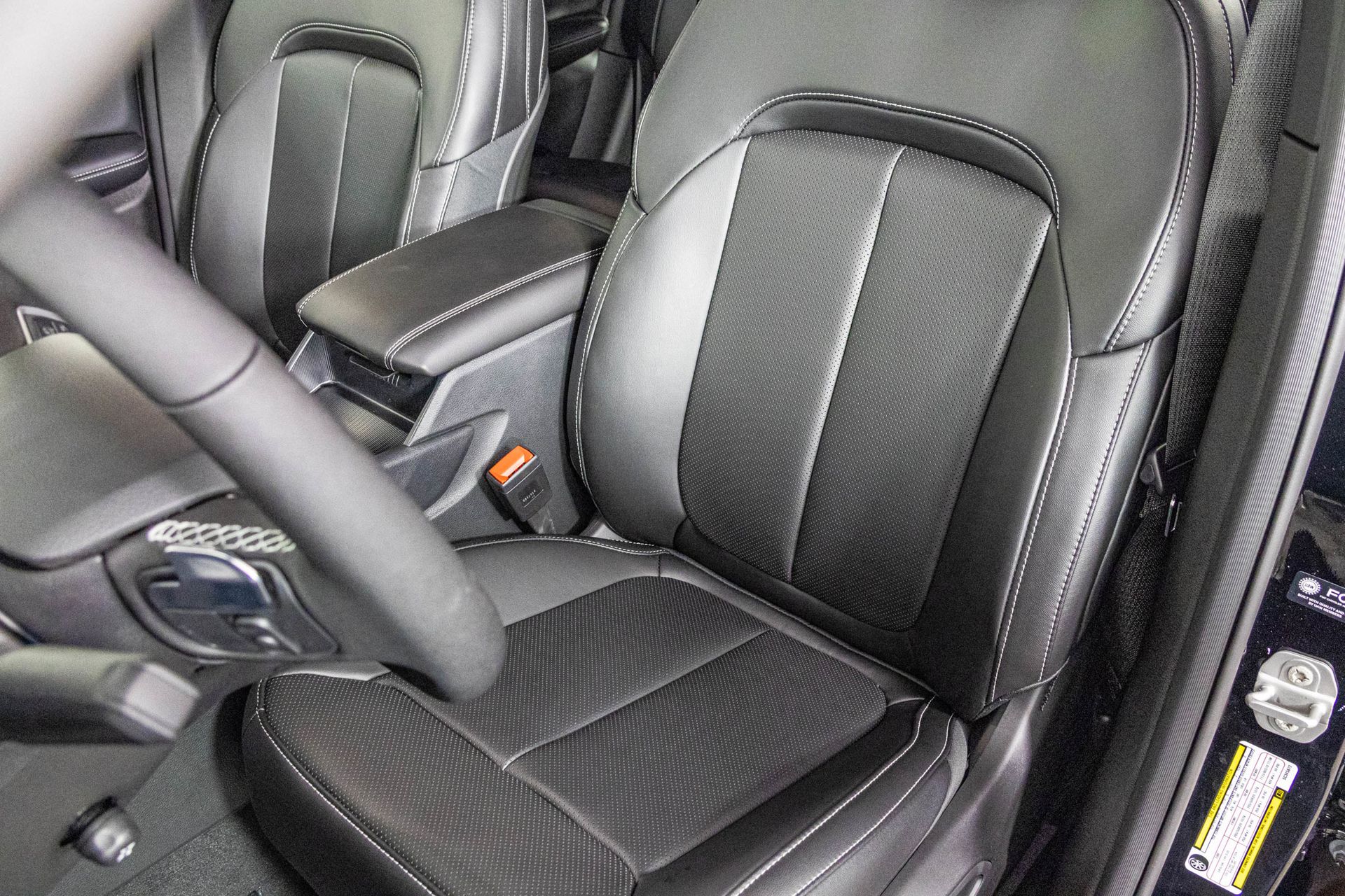 2025 JEEP GRAND CHEROKEE - Image 17