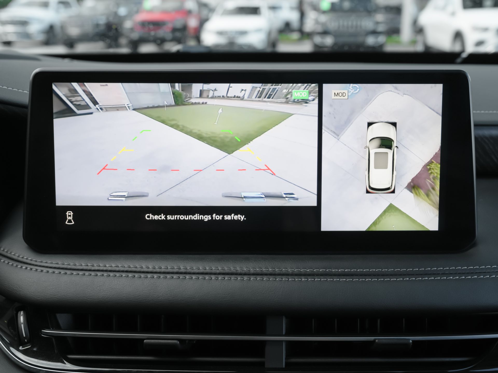 2025 INFINITI QX60 SENSORY - Photo 14