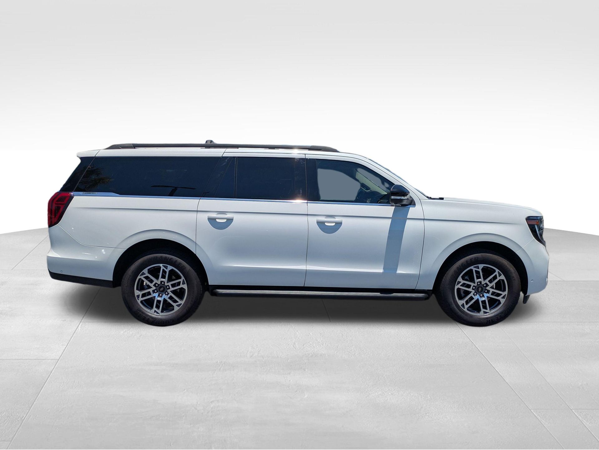 2025 Ford Expedition Max Active - 3