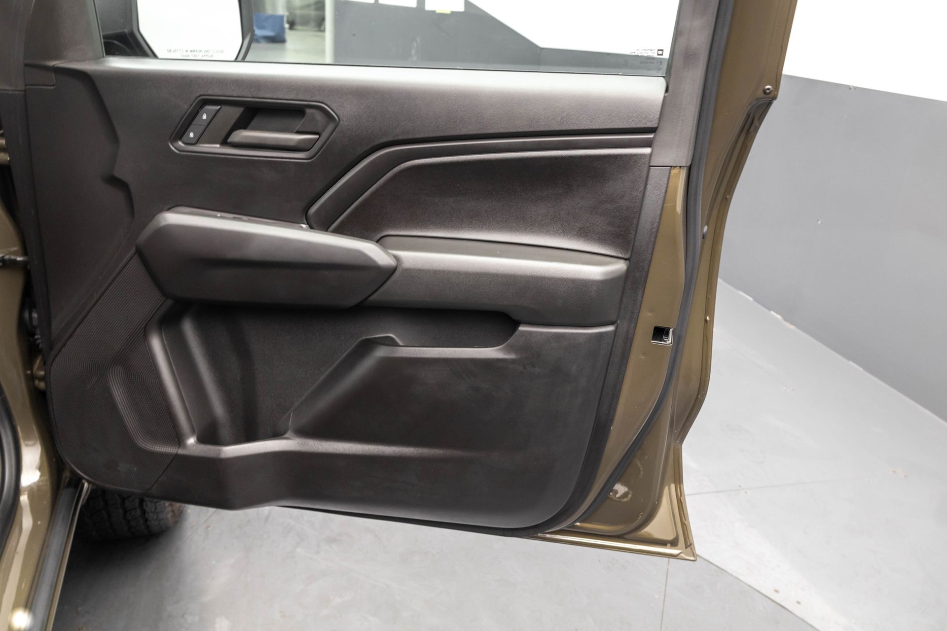 2023 CHEVROLET COLORADO - Image 41