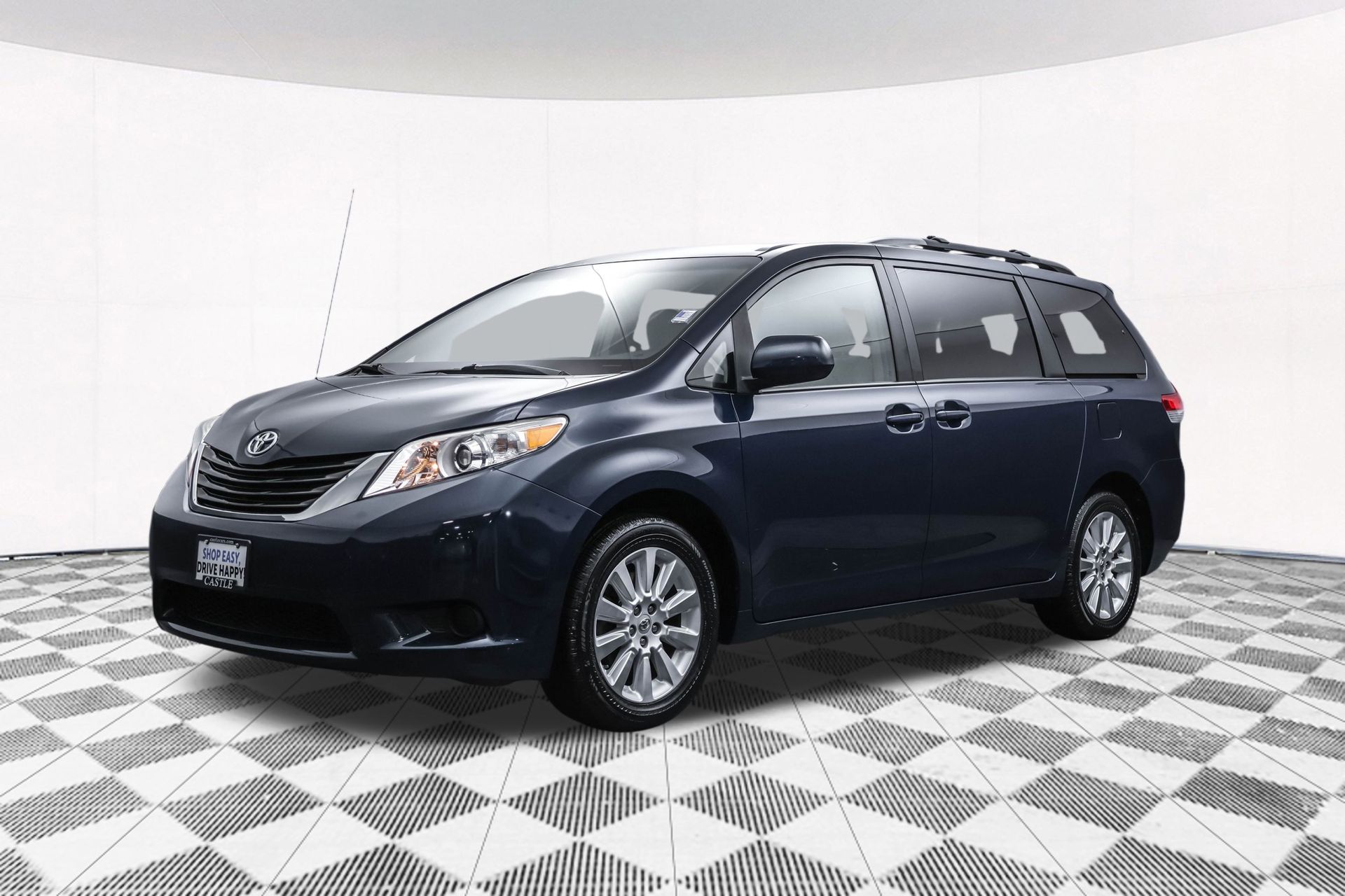 2012 TOYOTA SIENNA - Image 34