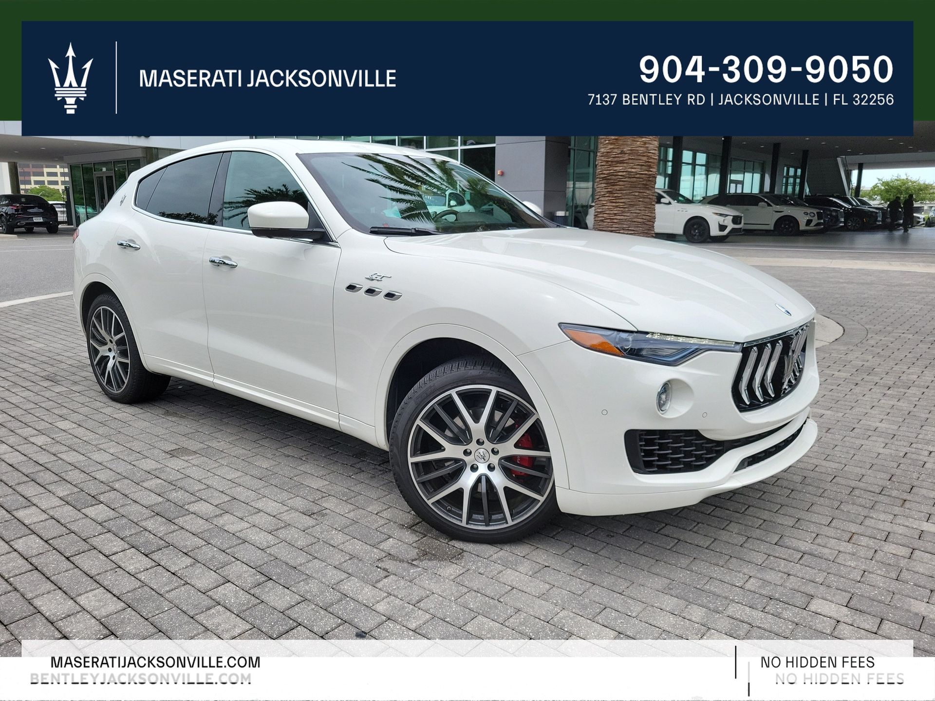 Bianco 2023 Maserati Levante SUV / Crossover All-Wheel Drive 8-Speed Automatic