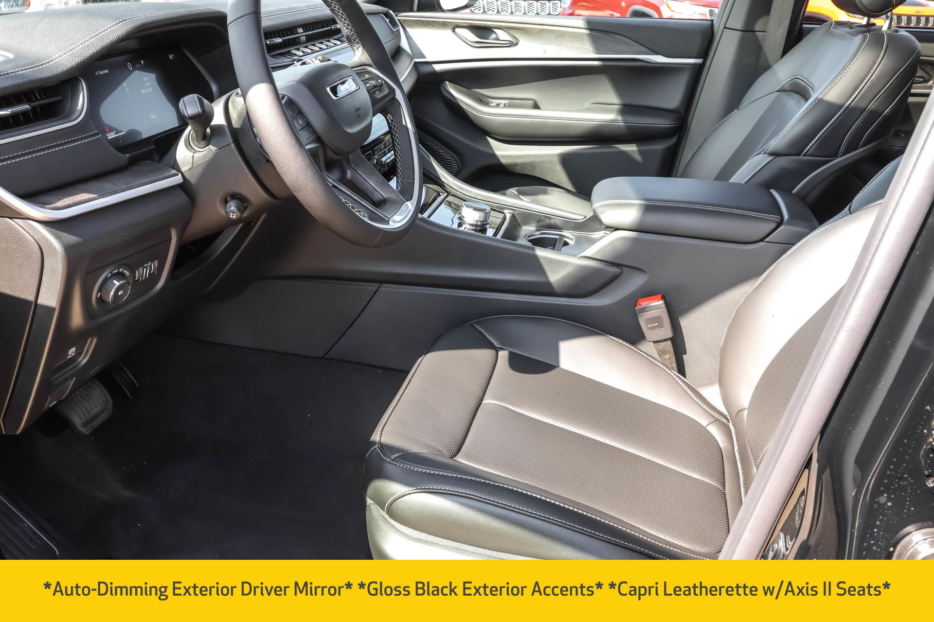 2025 JEEP GRAND CHEROKEE - Image 5