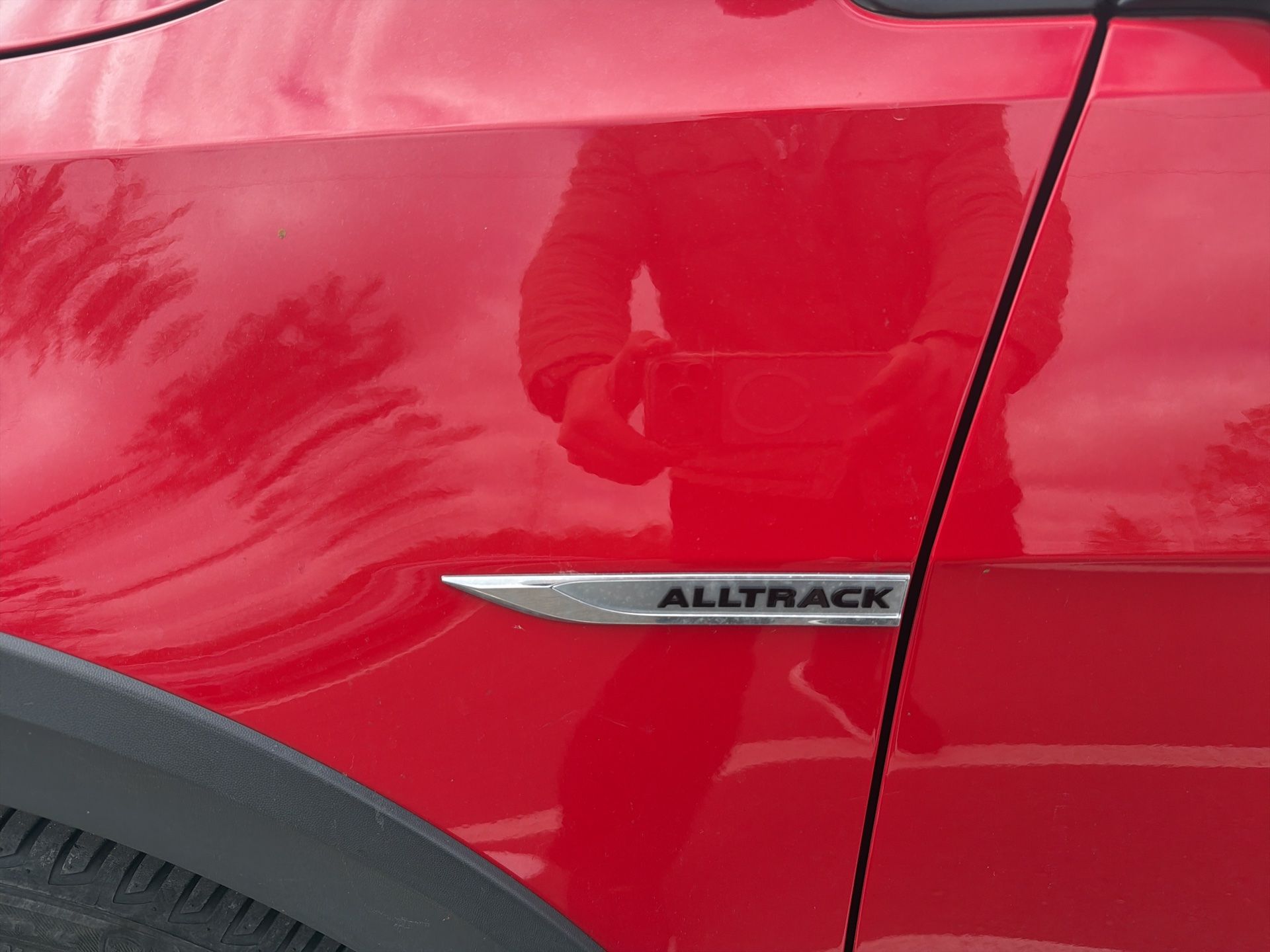 used 2017 Volkswagen Golf Alltrack car, priced at $17,840